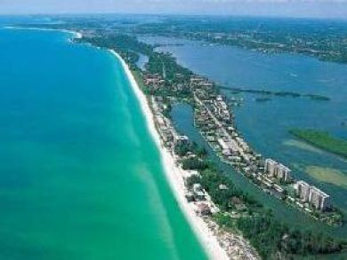 Just Steps to Siesta Keys World Class Beaches